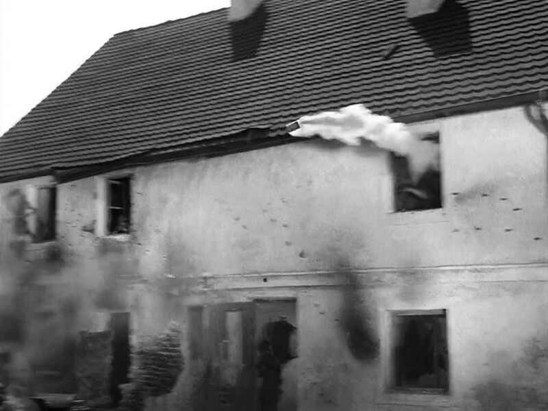 File:DieBrucke1959-SmokeGrenade1.jpg