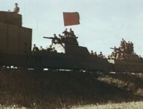 Nezabyvaemyy 1919-ArmouredTrain-3.jpg