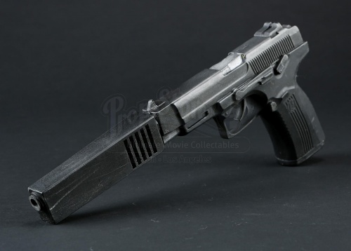 GITS 17 Yakuza suppressed pistol.jpg