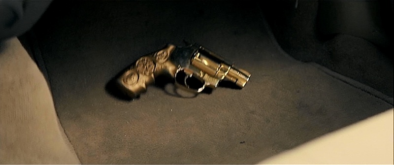 File:Keanu revolver6.jpg
