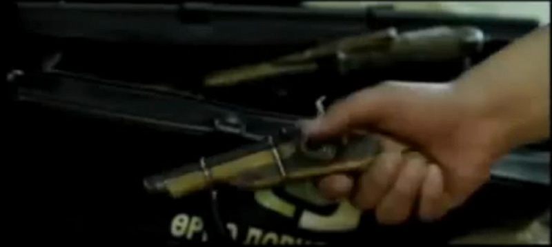File:Tatar ajillagaa pistol 3 4.jpg