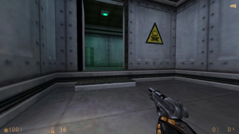 File:Half-Life 92FS 4.jpg