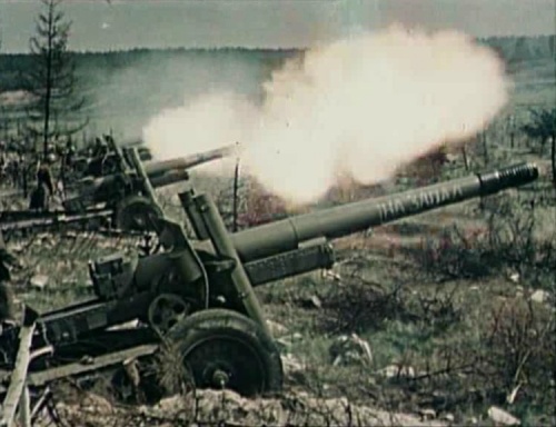 Soviet 152 mm howitzer-gun M1937-Tank Brig.jpg